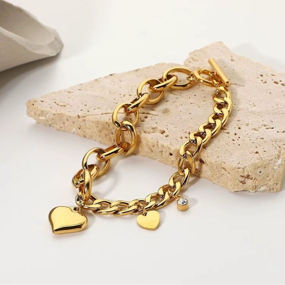 18K Gold Plated Heart Charm Bracelet - Gold Jewelry - Picture 4 of 7